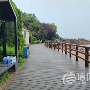 青島沿海出現(xiàn)“無人售水點(diǎn)” 檢驗(yàn)了誠信但是不合法