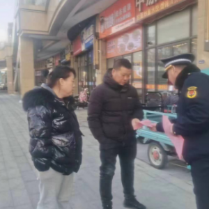 李園街道綜合行政執(zhí)法中隊(duì)開(kāi)展生活垃圾分類宣傳活動(dòng)