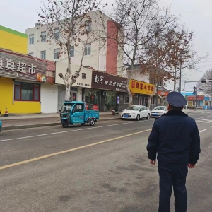 同和執(zhí)法中隊(duì)“建設(shè)美麗城市，巡查市容環(huán)境”