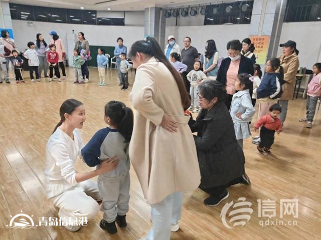 白天上班晚上學(xué)特長(zhǎng) 青島市北區(qū)藝術(shù)夜校受到市民追捧