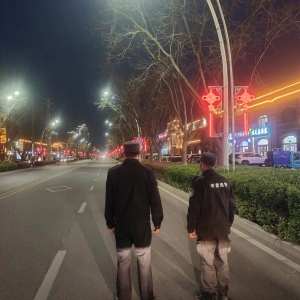 同和執(zhí)法中隊(duì)夜間噪音執(zhí)法巡查：“打造寧靜轄區(qū)”