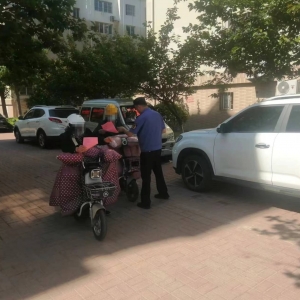 平度市東閣街道執(zhí)法中隊(duì)開展文明養(yǎng)犬宣傳，助推文明城市創(chuàng)建 ...