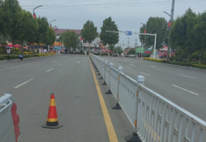 加裝道路護欄，守護出行平安