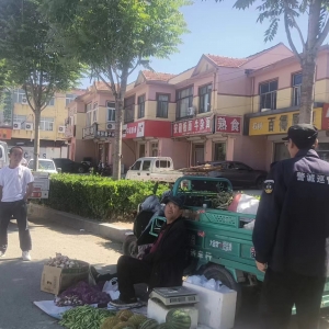 清理占路經(jīng)營，規(guī)范街面秩序！