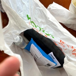 青島一民宿內(nèi)存有使用過的男性用品？ 店家稱住客故意碰瓷