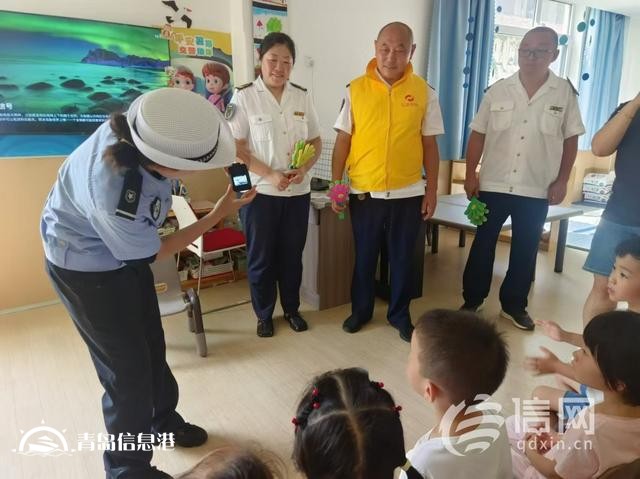 信新相映走進智慧熊幼兒園 讓孩子們在愉快中學習交通安全知識