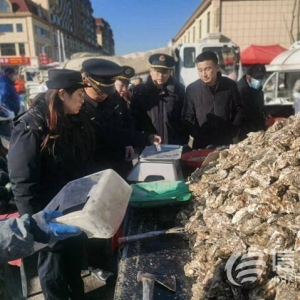 城陽區(qū)市場監(jiān)管局深入農村大集 護航春節(jié)市場計量公平