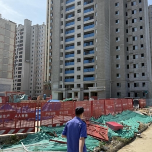 平度市東閣街道執(zhí)法中隊(duì)“信用+”嚴(yán)控?fù)P塵，助力城市顏值在線 ...